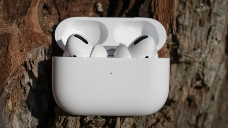 Apple AirPods 2 biały (MV7N2ZM/A)