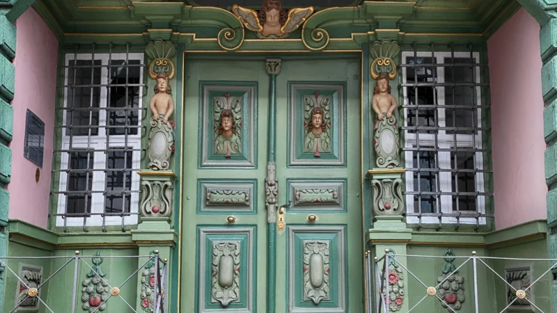 Arte Ornament Z Pyłu Drzewnego F560014