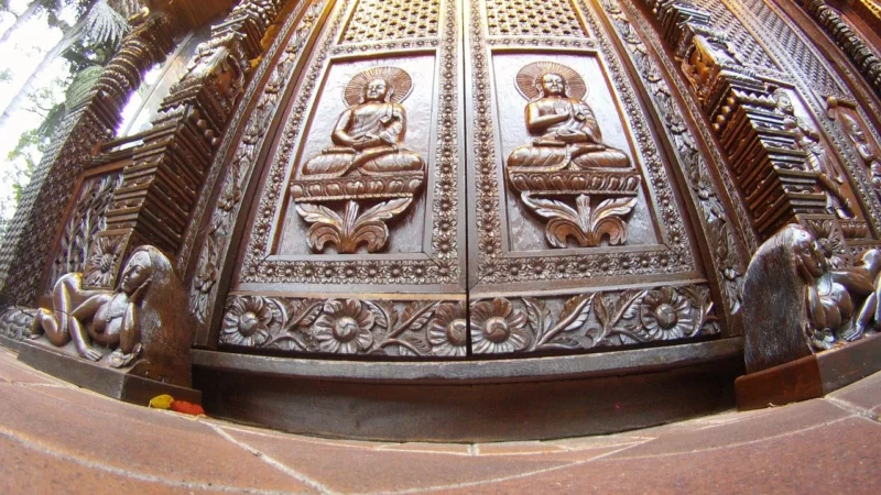 Arte Ornament Z Pyłu Drzewnego F560401