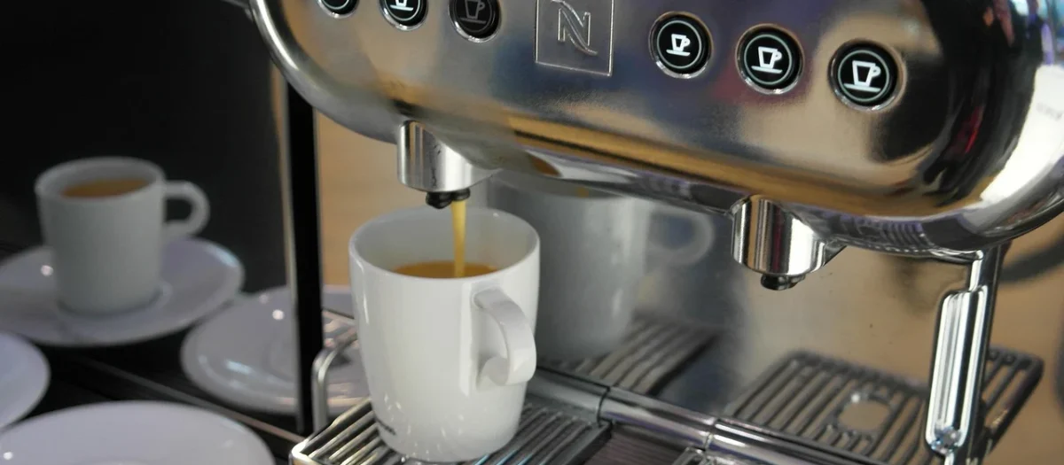 Ekspres De’Longhi ESAM 2600