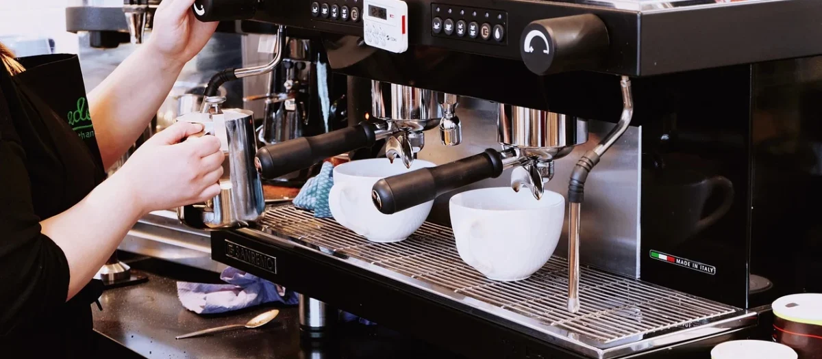 Ekspres Yoer Doppio CCM01BK