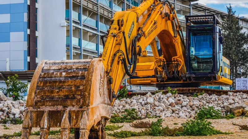 Jak dbać o filtr hydrauliczny w maszynie JCB 3CX