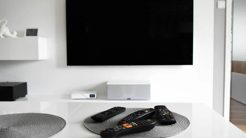 Telewizor PHILIPS 32PFS6805