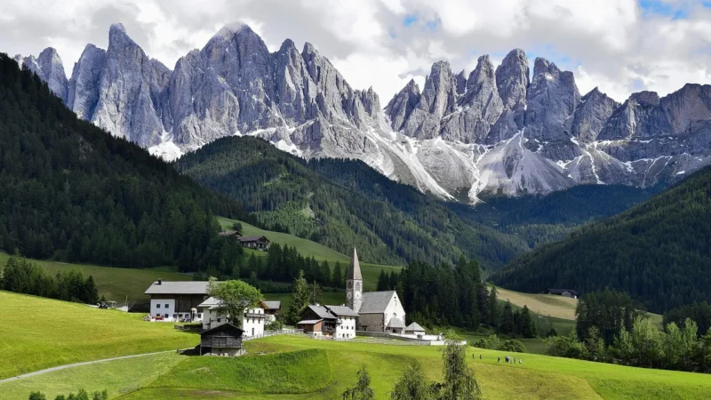 Tulup Fototapeta Włoskie Dolomity Samoprzylepna 312x219cm (PLFS85527223)